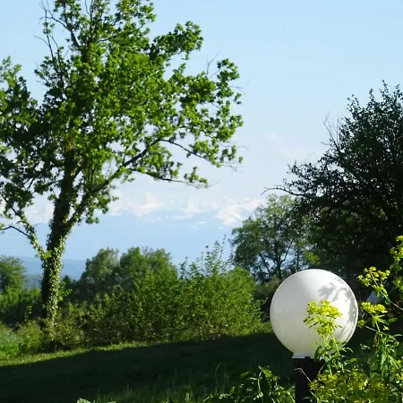 Au Moulié Hébergement de vacances Blousson-Sérian