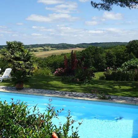 Au Moulié Hébergement de vacances *