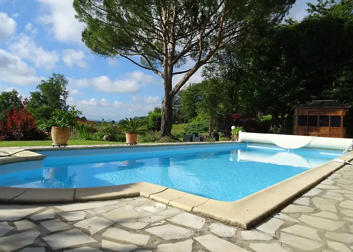 Au Moulie Holiday home Blousson-Serian